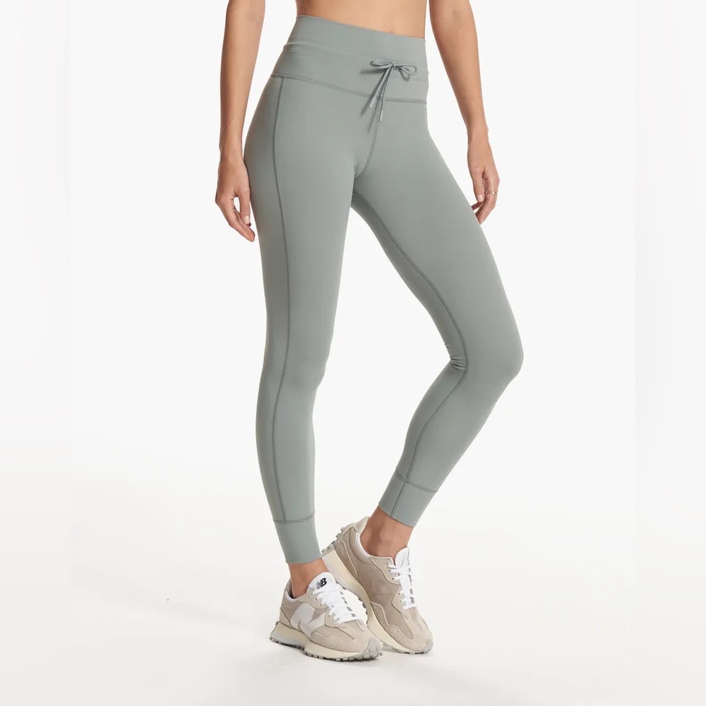 Vuori Daily Pocket Sage Green High-Waisted Leggings size XS